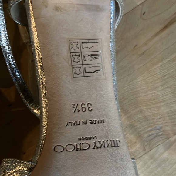 JIMMY CHOO SILVER STILETTOS - Picture 5 of 11